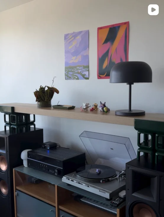 Video thumbnail for part 4: assembling the finished shelf